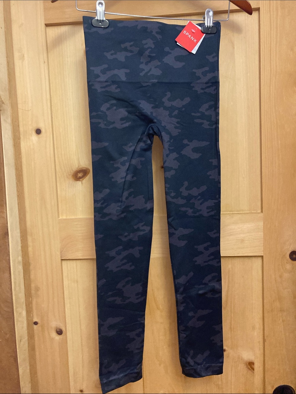 SPANX Look at Me Now Black Camo Leggings